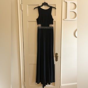 black formal gown sz 6